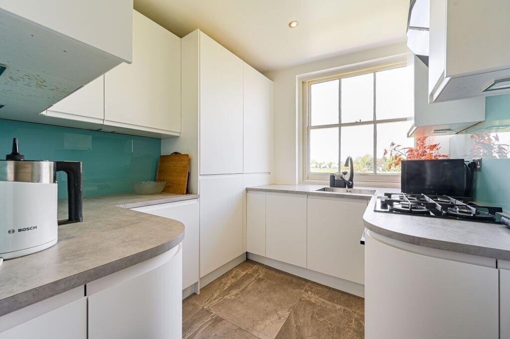 Flat The Paragon in Greater London