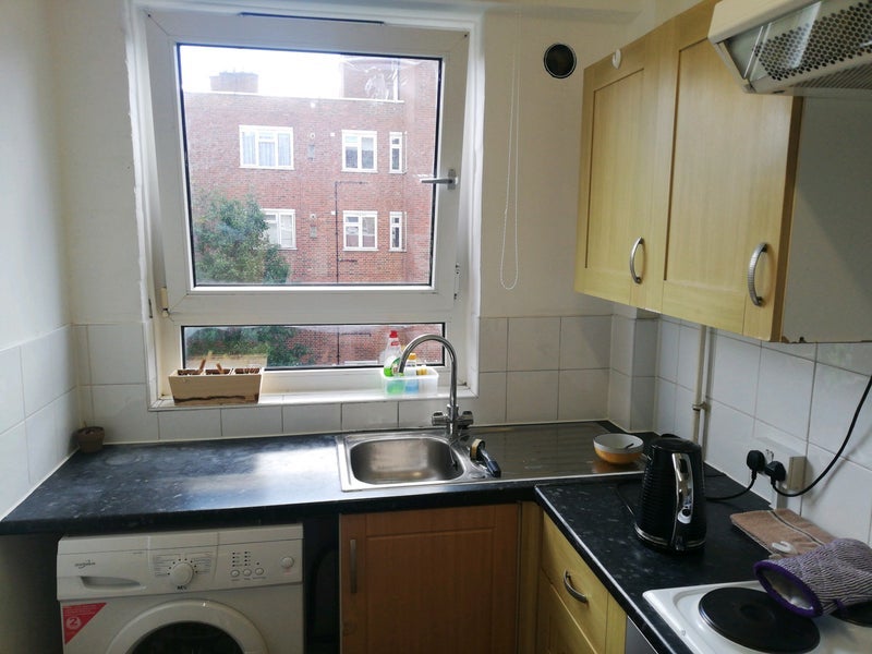 Room Grange Walk in Greater London