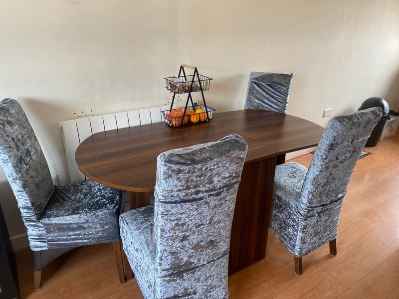 Room Ferry Gait Crescent in City of Edinburgh