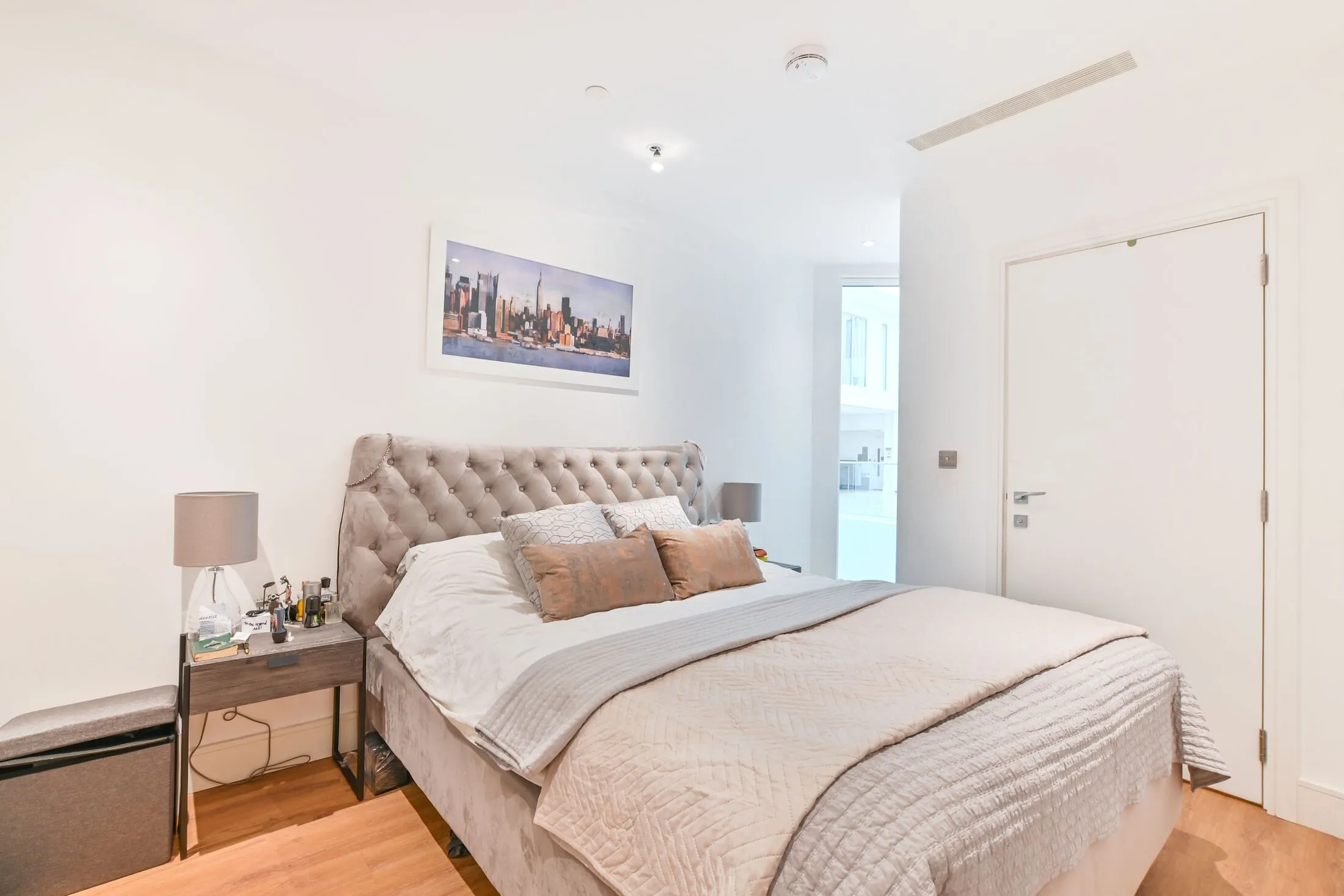 Flat West Gate in Greater London