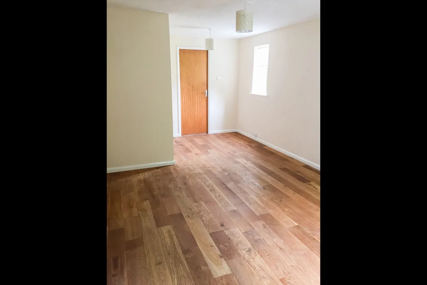 Flat Simmonds Close in Binfield