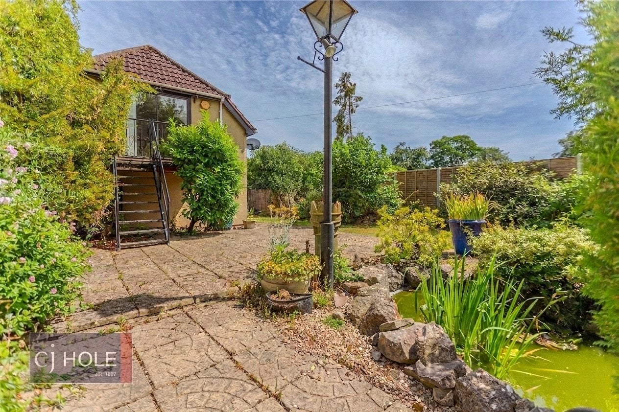 House Beckspool Road in Bristol