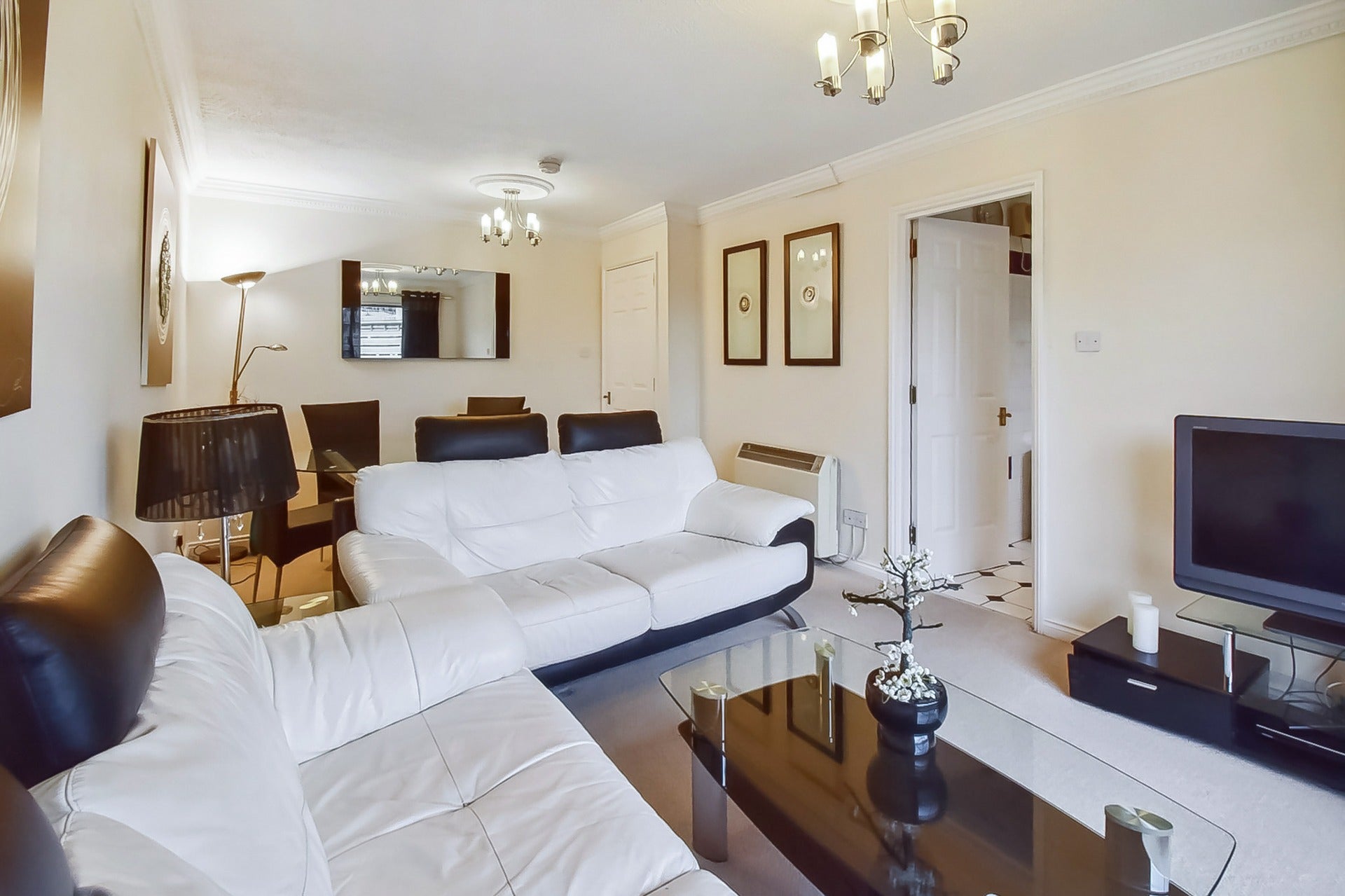 Flat Riverview Place in Glasgow