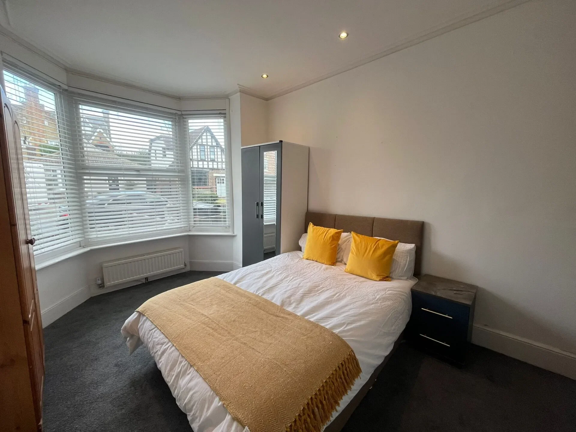 Room Douglas Road in Maidstone
