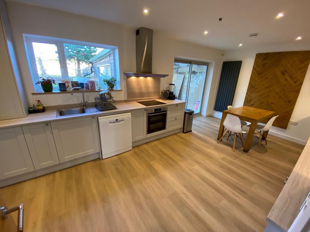 House Lime Grove in Guildford