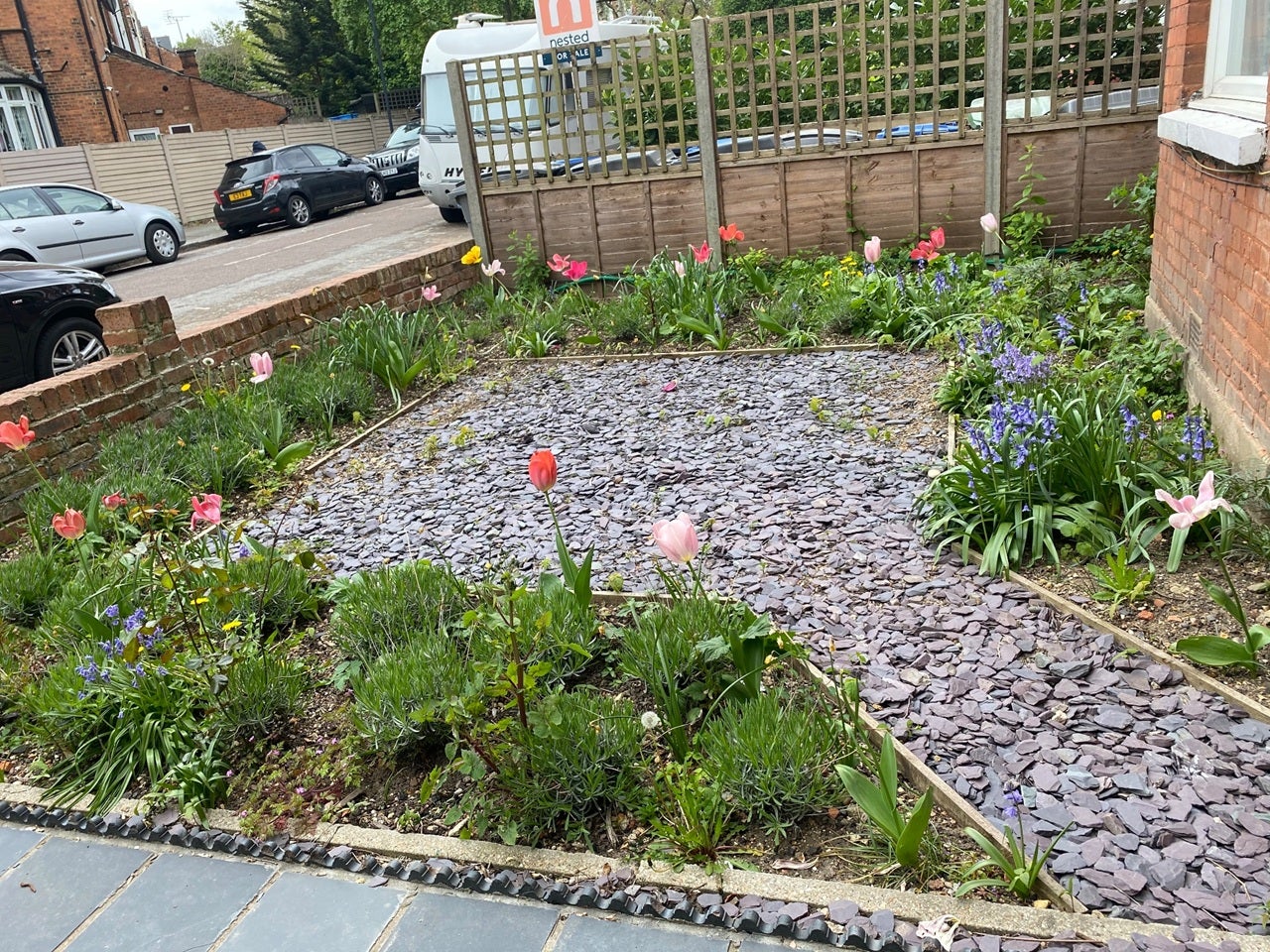 Room Grove Road in Greater London