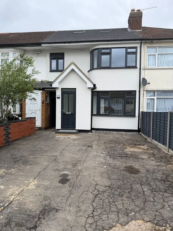 House Stanhope Road in Slough