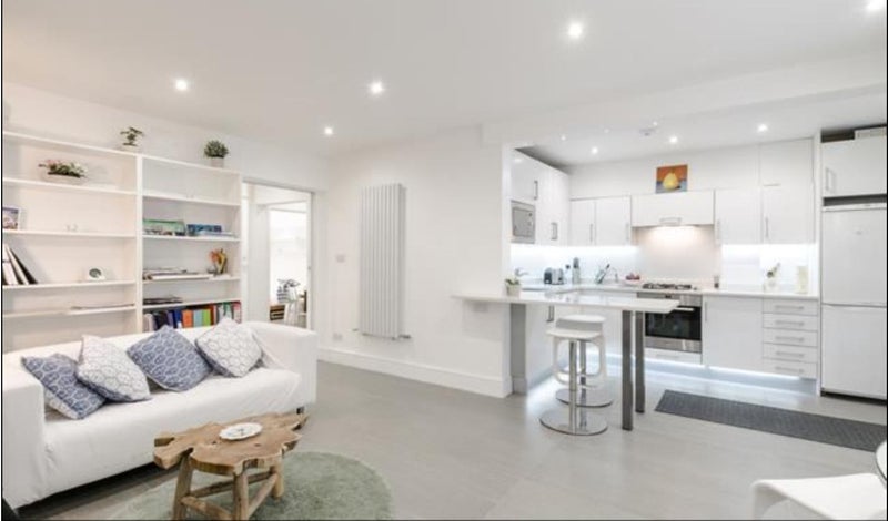 Room Elsham Road in Greater London