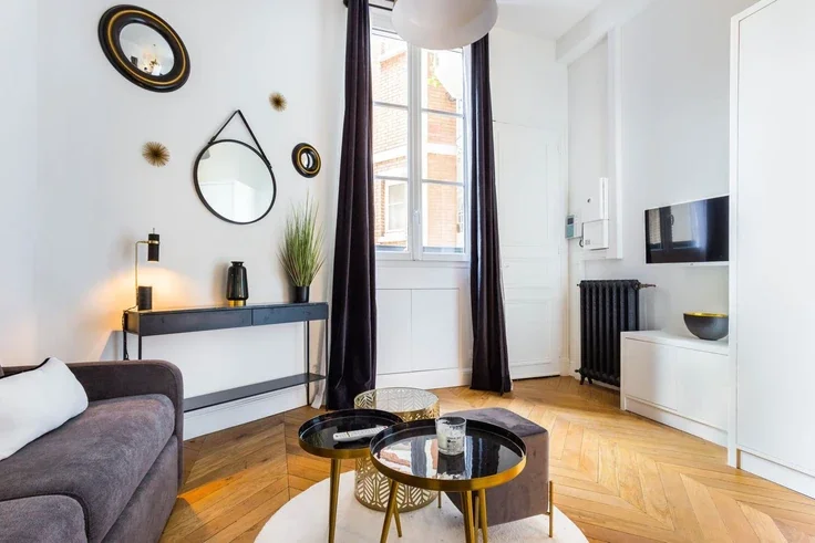 Appartement Avenue Paul Doumer à Paris