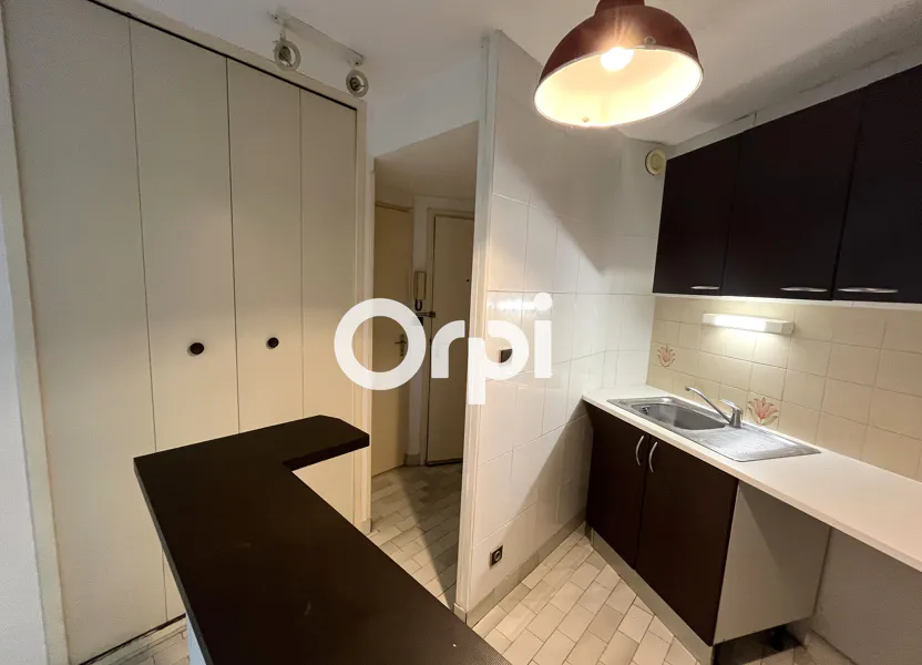 Flat Rue Saint-Priest in Montpellier