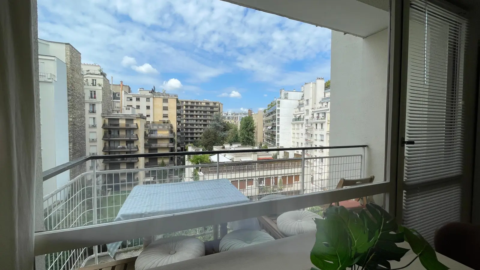 Appartement Rue Félicien David à Paris