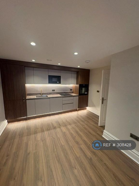 Flat Ullet Road in Liverpool