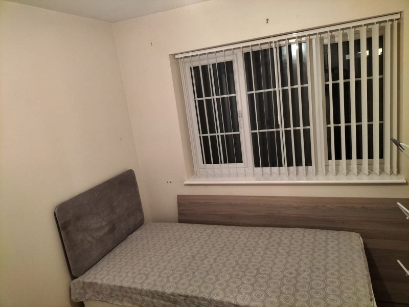 Room Edwinstowe Close in Dudley