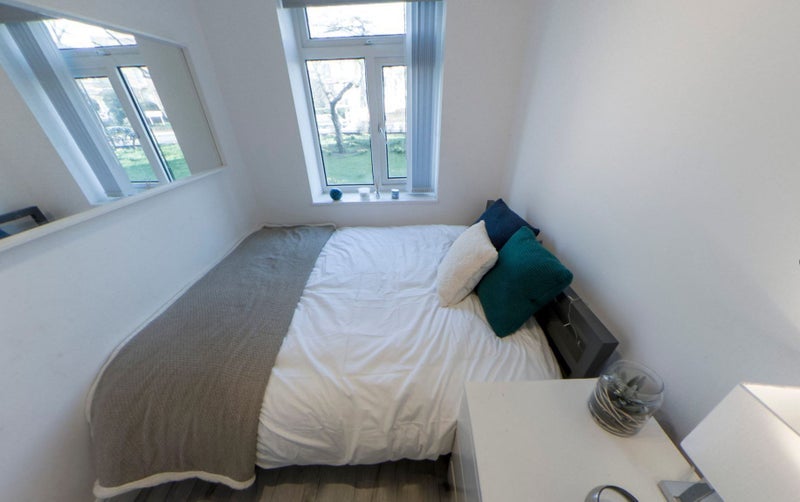 Room Clapham Road Estate in Greater London