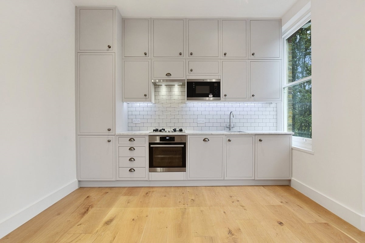 Flat Hormead Road in City of Westminster