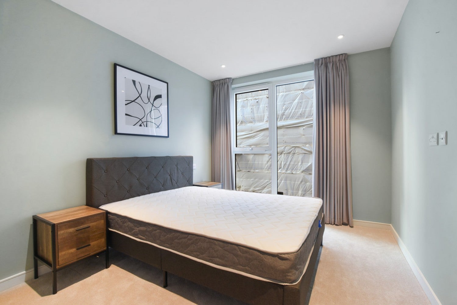 Flat Seva Drive in Greater London