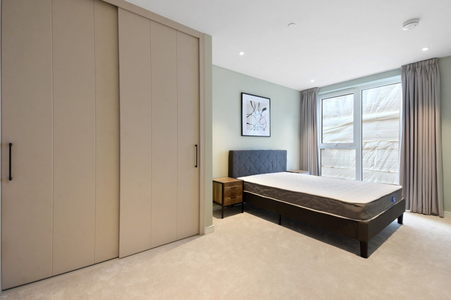 Flat Seva Drive in Greater London