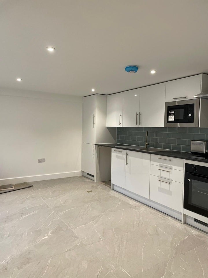 Flat Southchurch Avenue in Southend-on-Sea