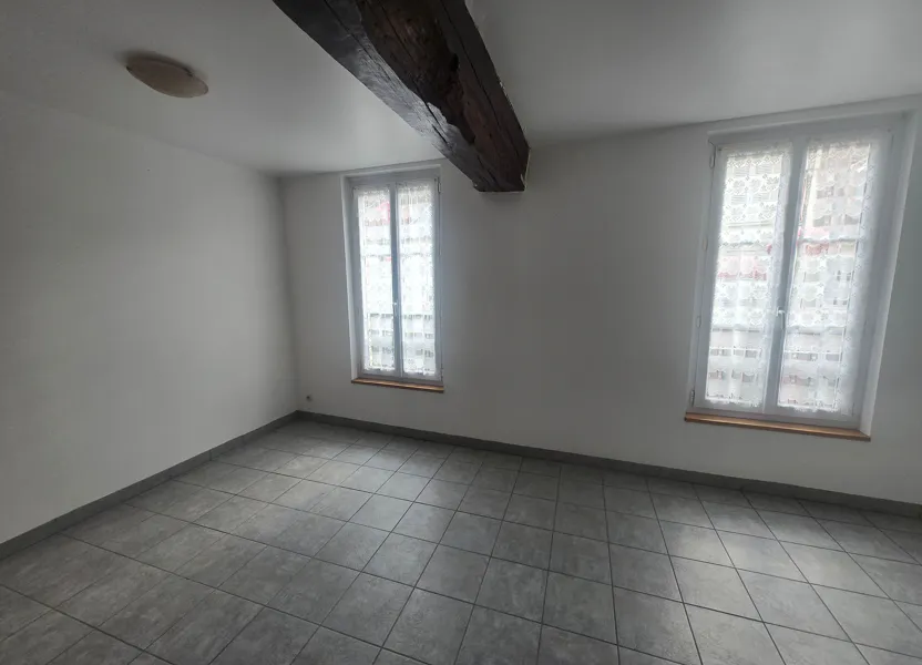 Appartement Place Dupont de Nemours à Nemours