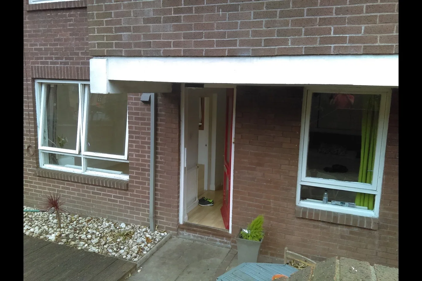 Flat Beaumont Road in Greater London
