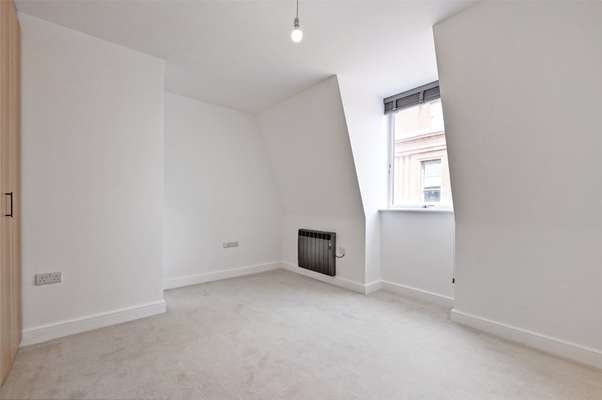 Flat East Street in Bristol