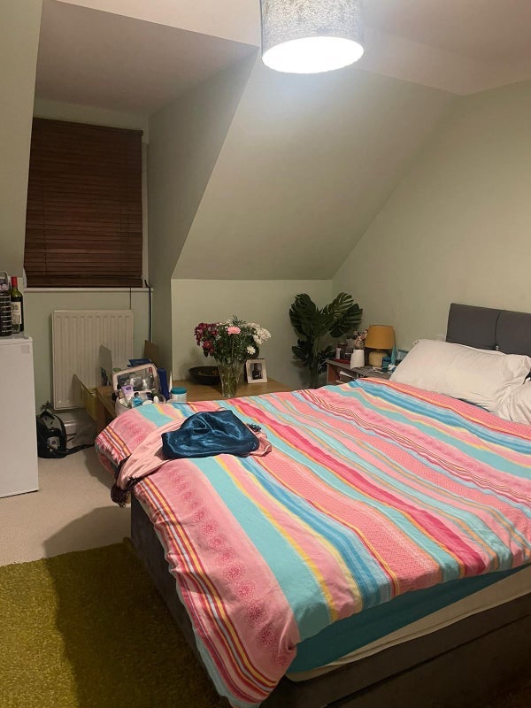 Room Floathaven Close in Greater London