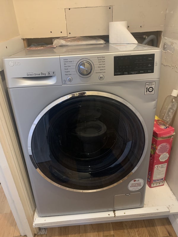 Room Floathaven Close in Greater London