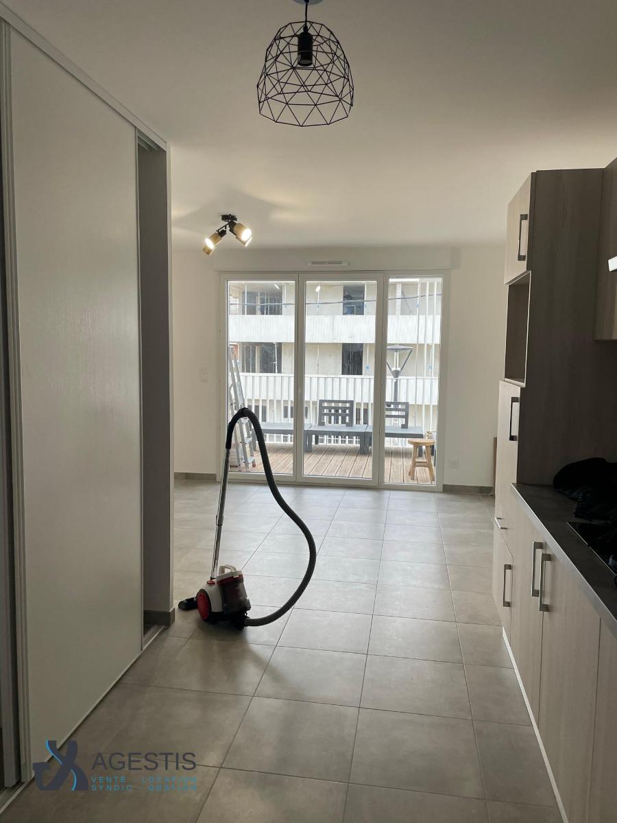 Flat Rue André Turcat in Toulouse