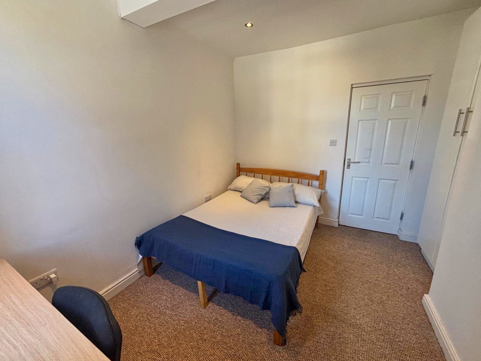 Flat Ecclesall Road in Sheffield