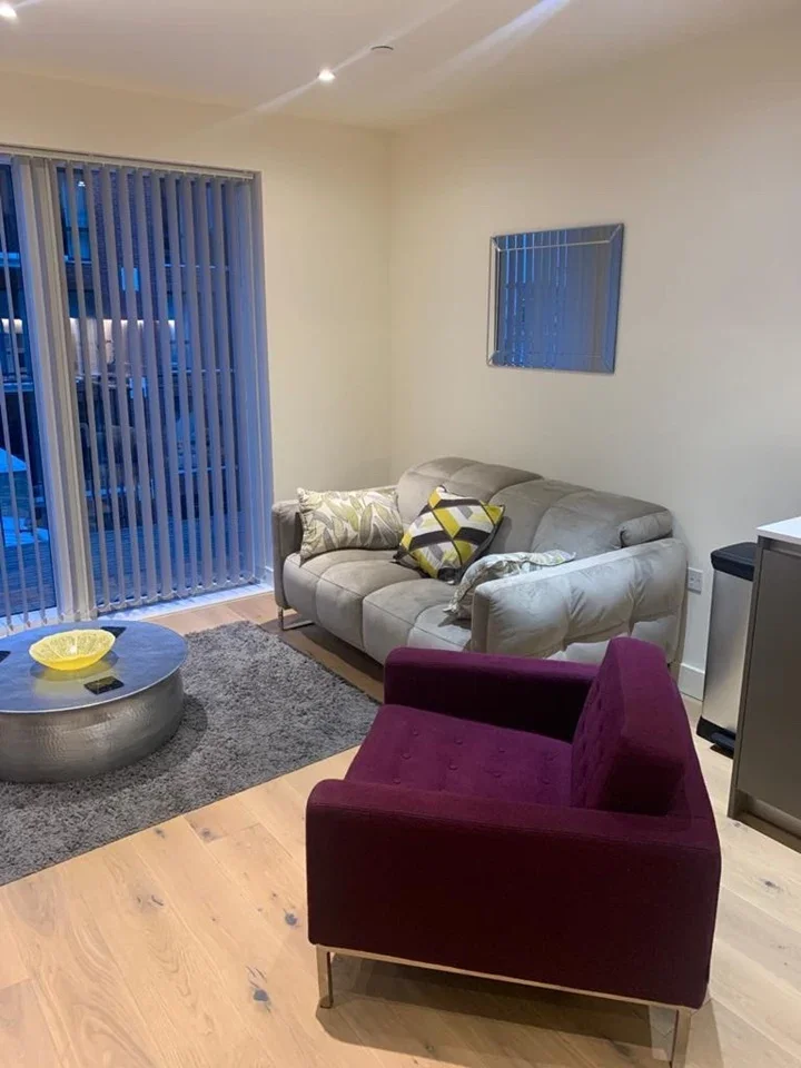 Flat New Warren Lane in Greater London