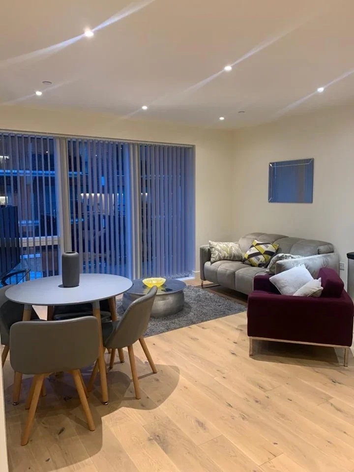 Flat New Warren Lane in Greater London