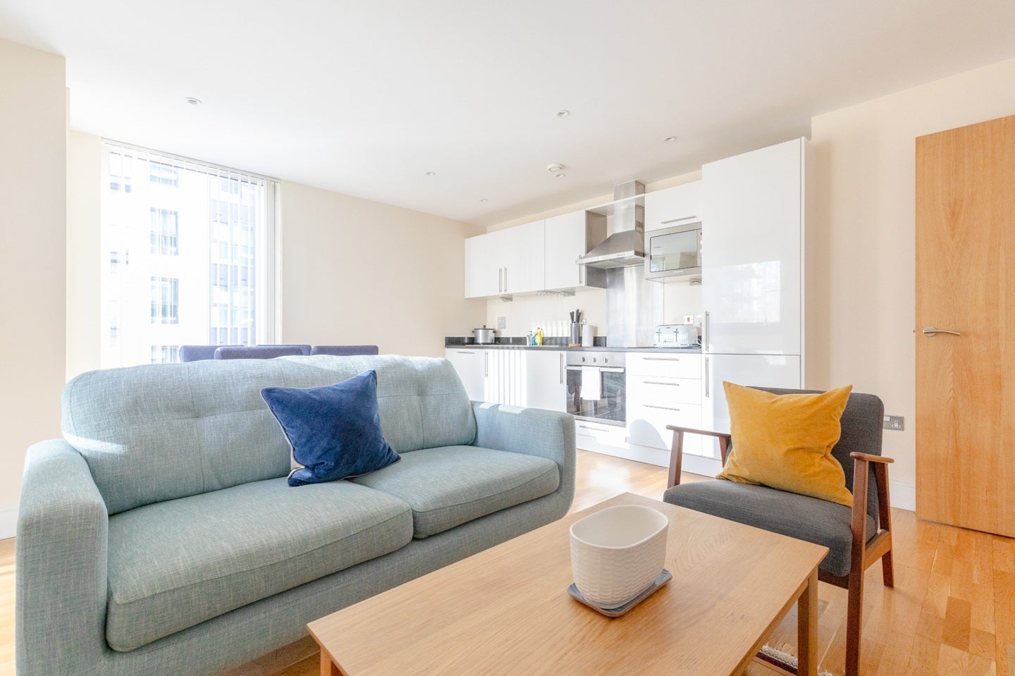 Flat Larson Walk in Greater London