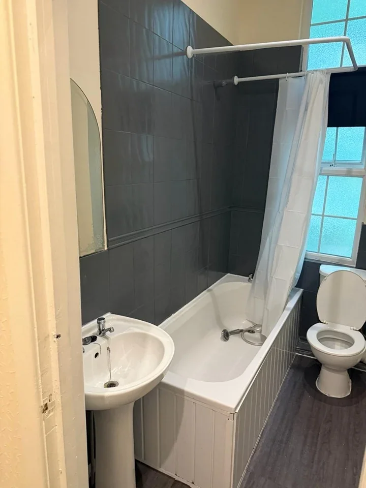 Flat Prospect Vale in Liverpool