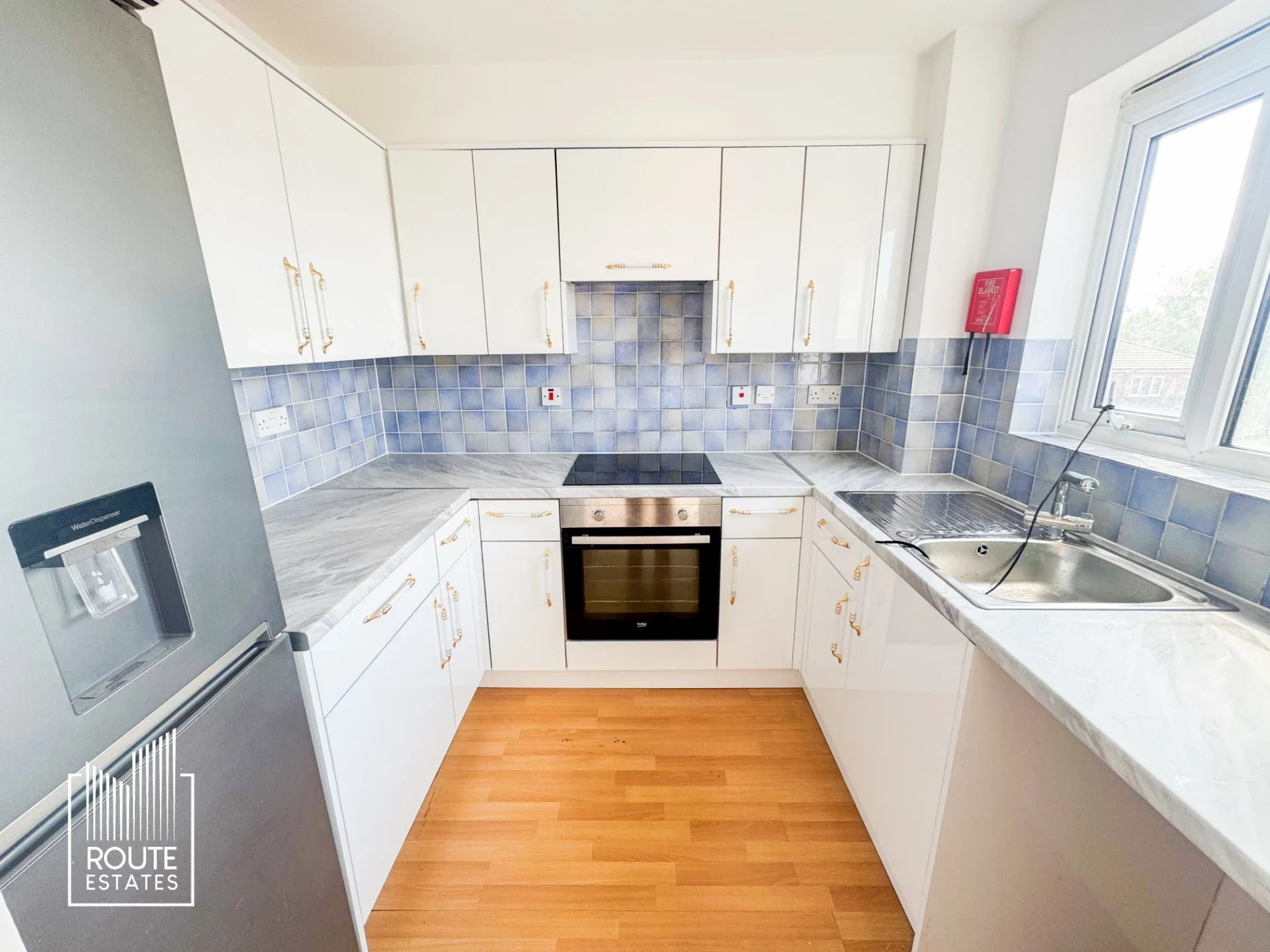 Flat Pentland Close in London