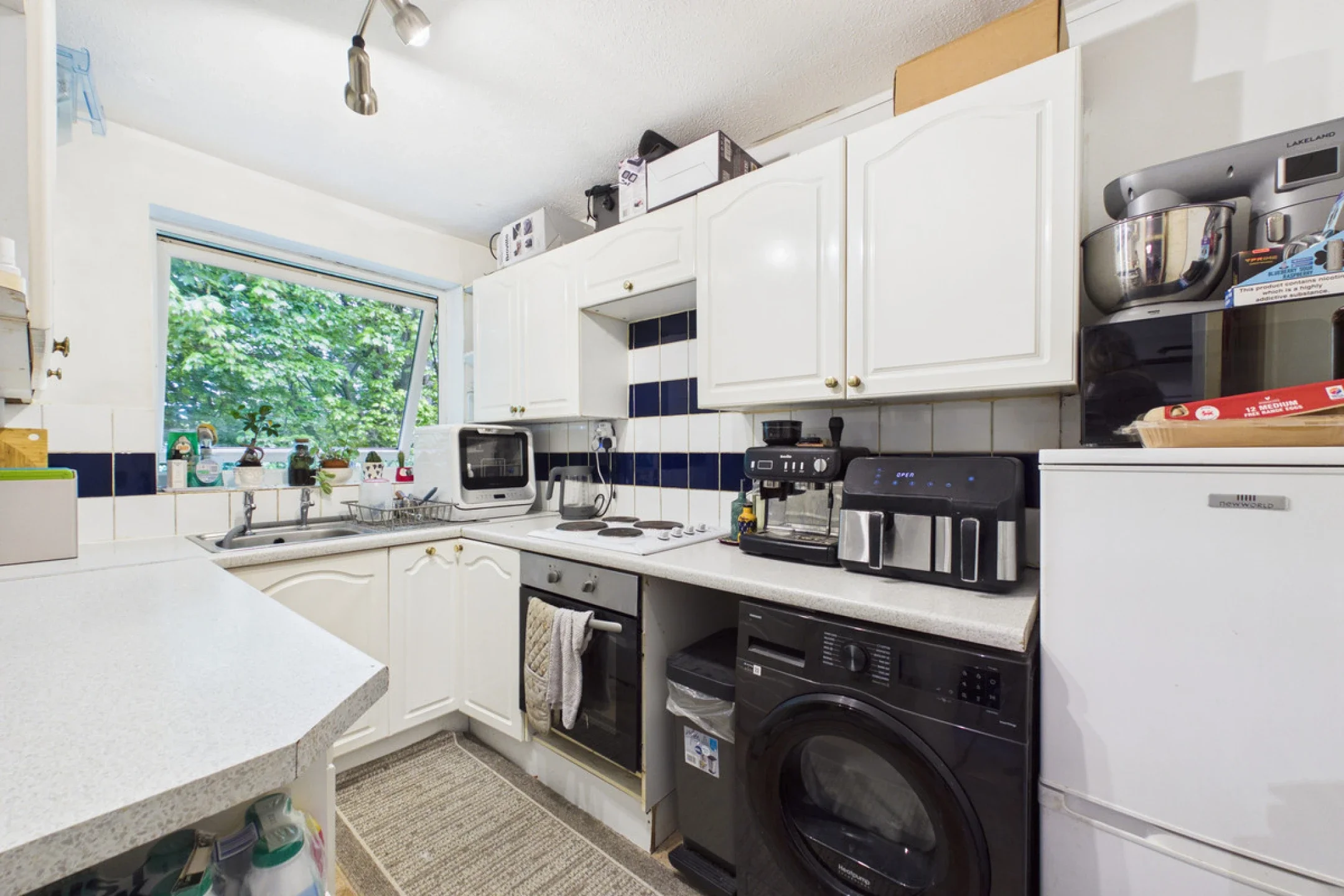 Flat Tattershall Drive in Dacorum