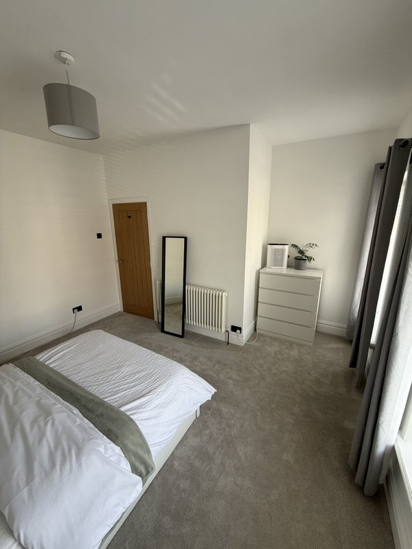 Room City Road in Sheffield