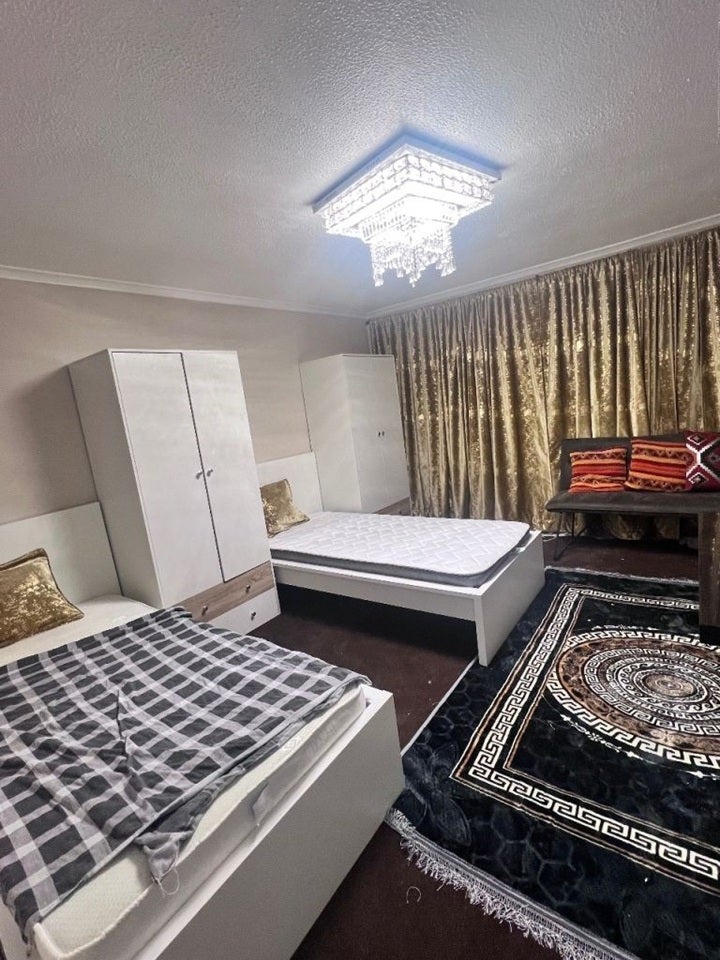 House Radnor Close in Greater London