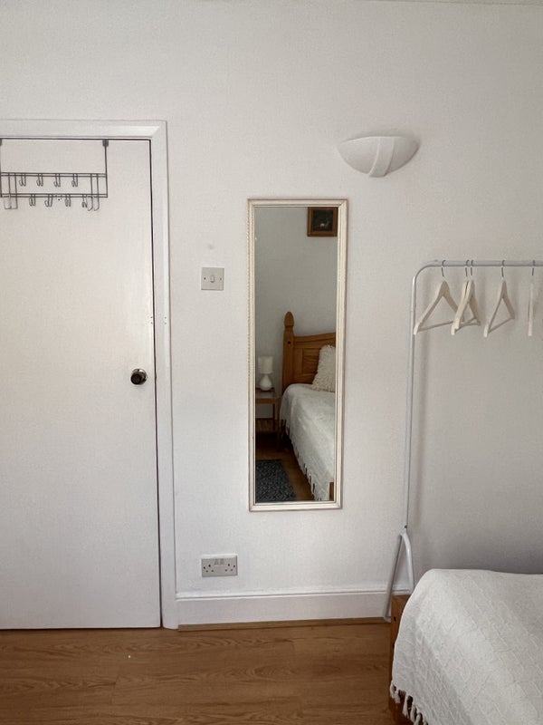 Room Howard Road in Greater London