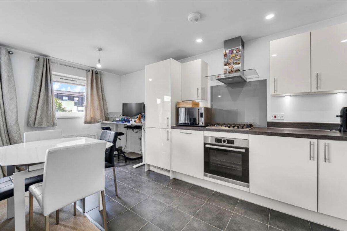 Flat Lime Walk in Hemel Hempstead