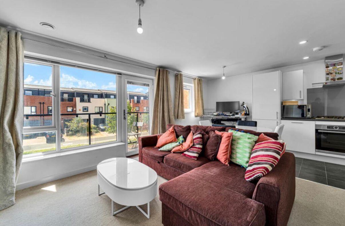 Flat Lime Walk in Hemel Hempstead