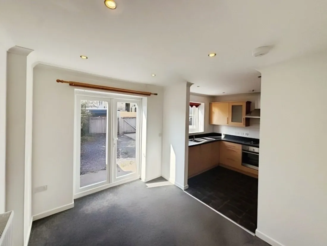 House Valley Meadow Close in Newbridge
