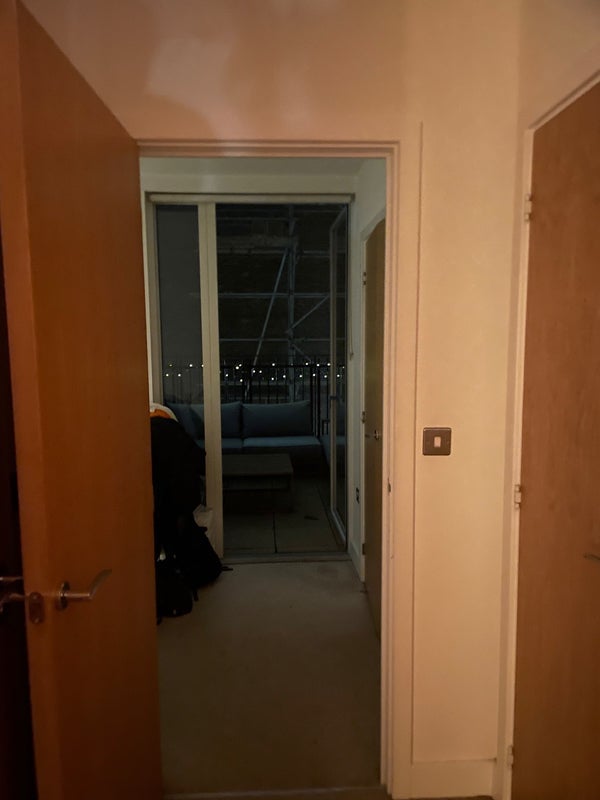 Room Laburnum Street in Greater London