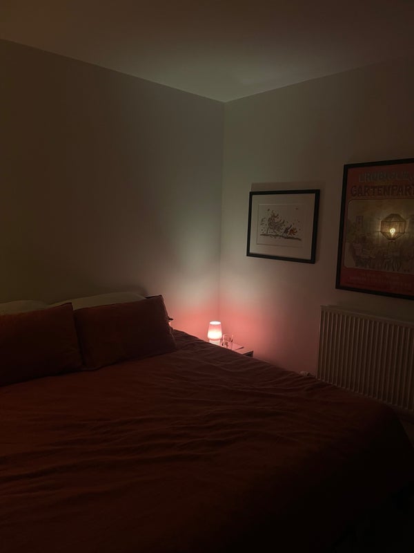 Room Laburnum Street in Greater London
