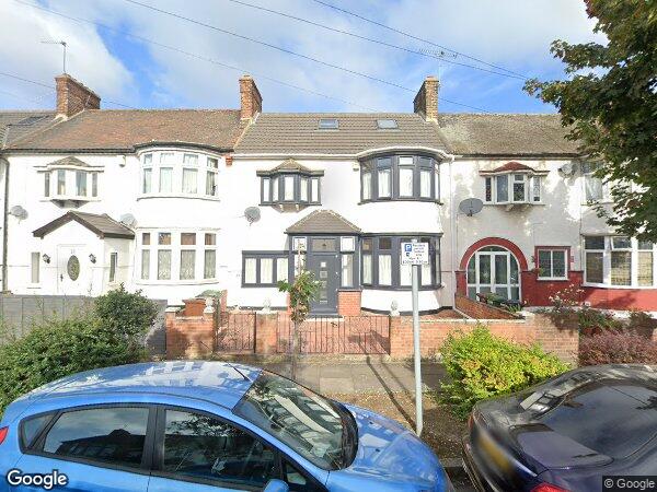 House Cranleigh Gardens in Greater London
