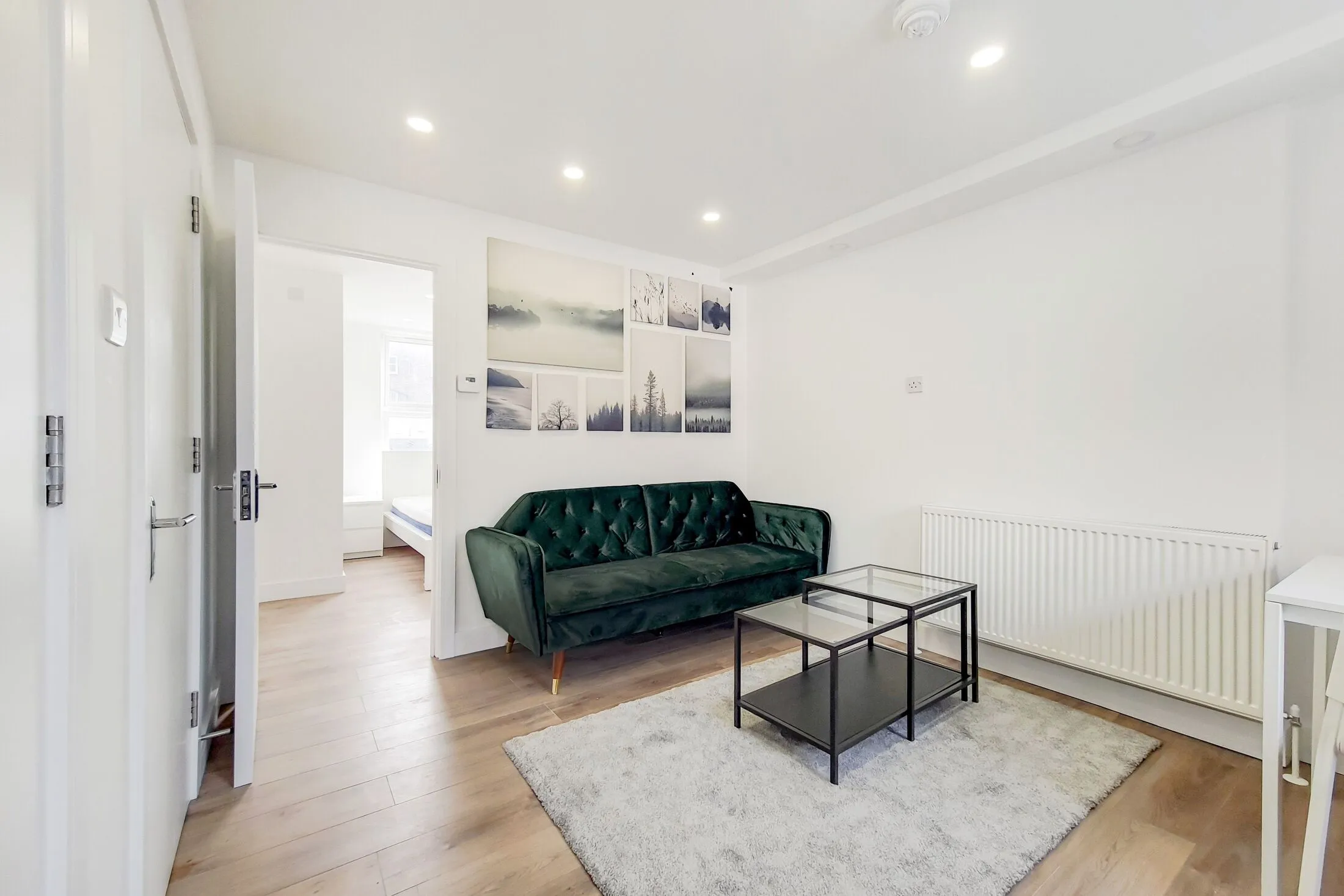 Flat Camberwell Road in Greater London