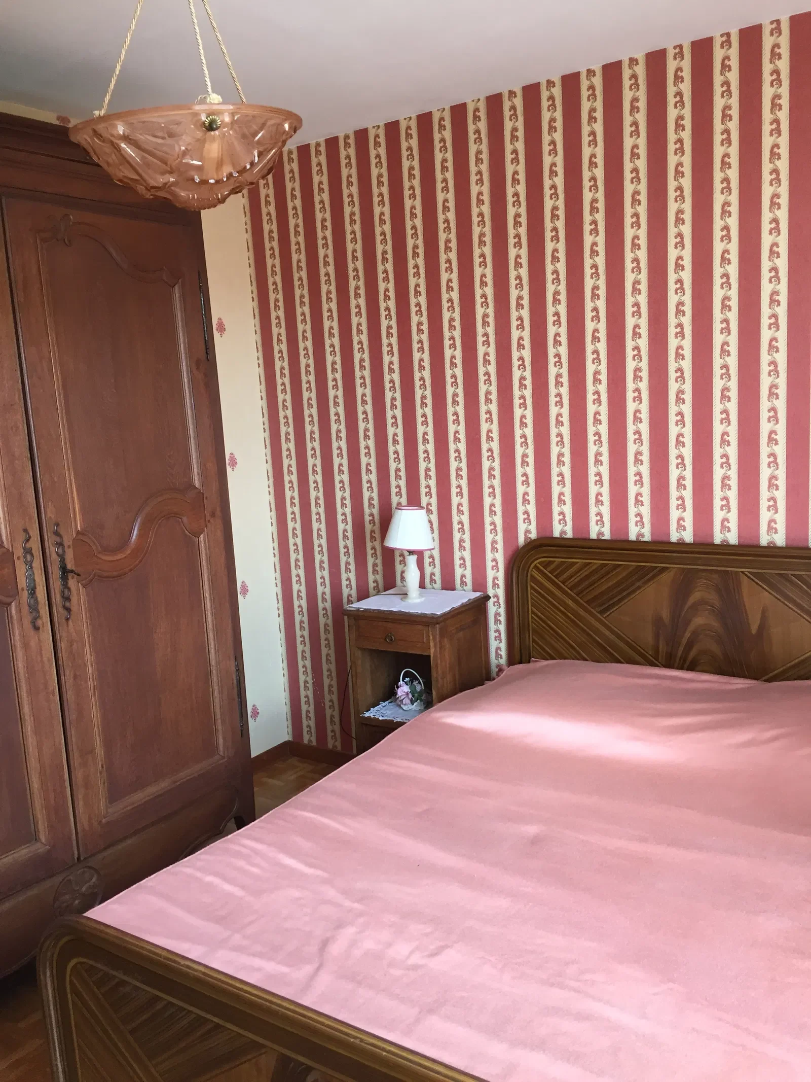 Chambre Rue Monseigneur Rodhain à Mandres-sur-Vair