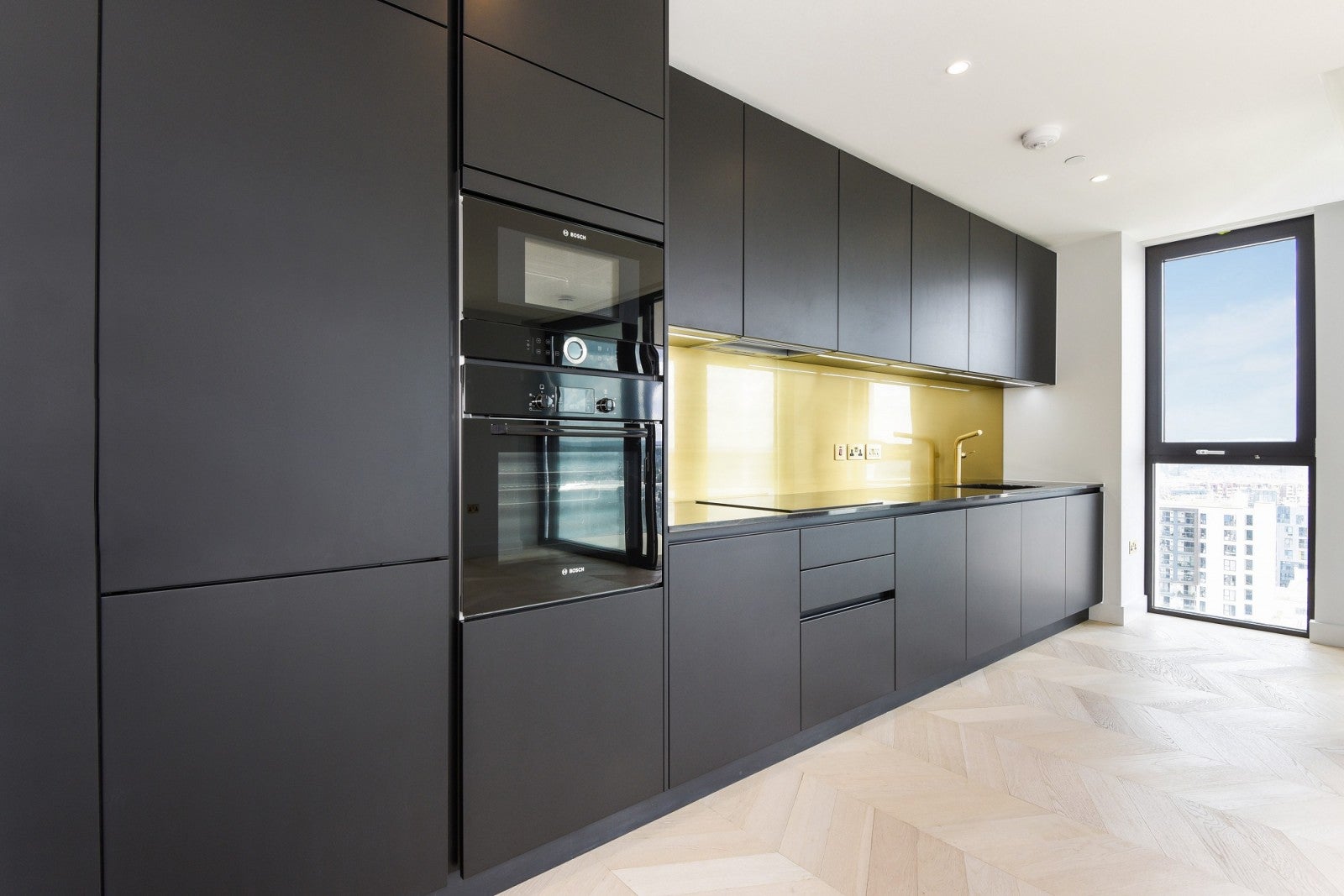 Flat Blackheath Avenue in Greater London