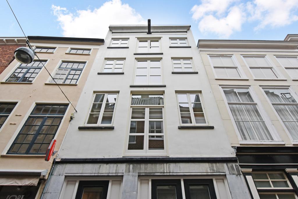 Appartement Korte Houtstraat in Den Haag