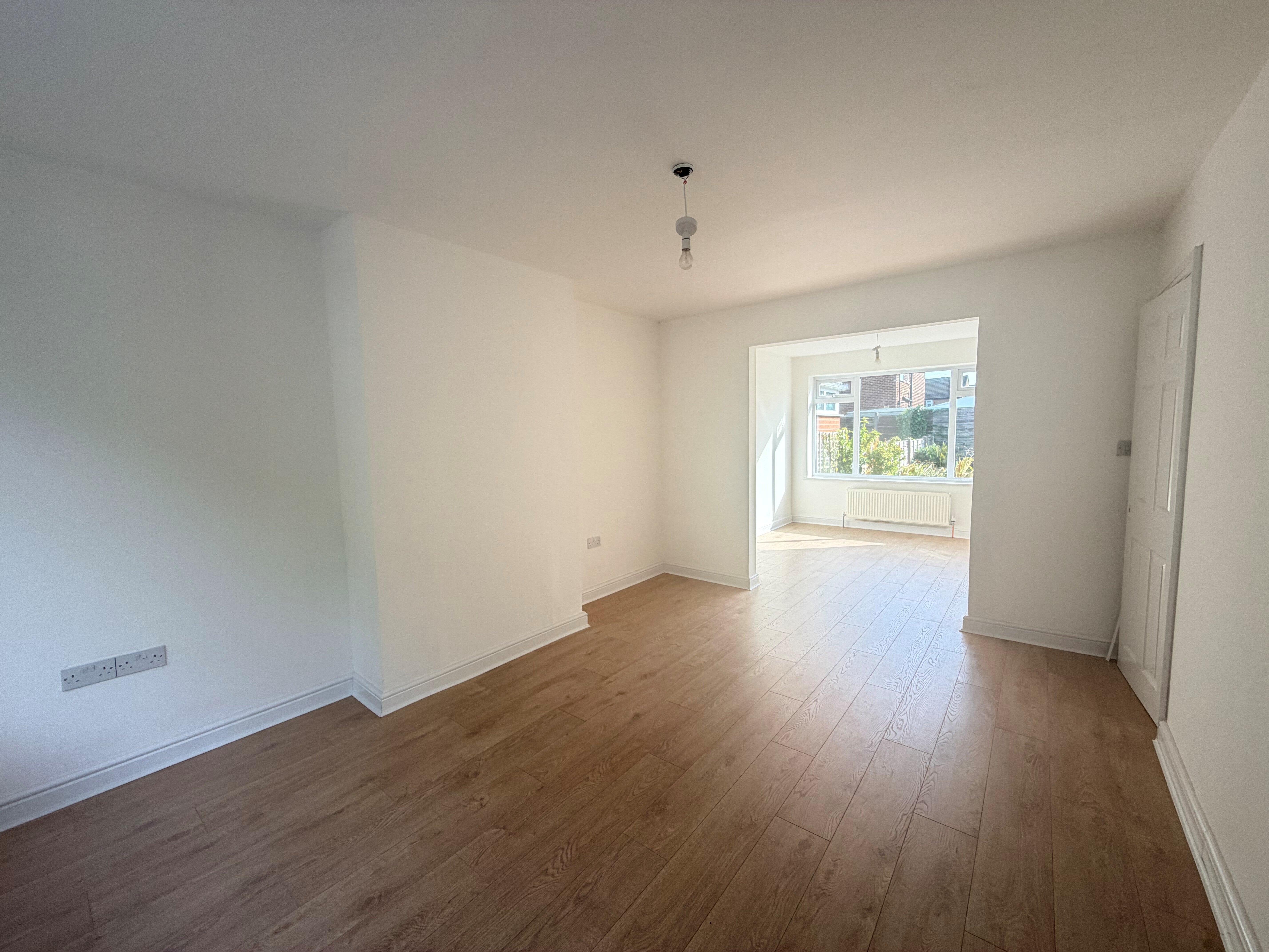 House Lincoln Grove in Trafford