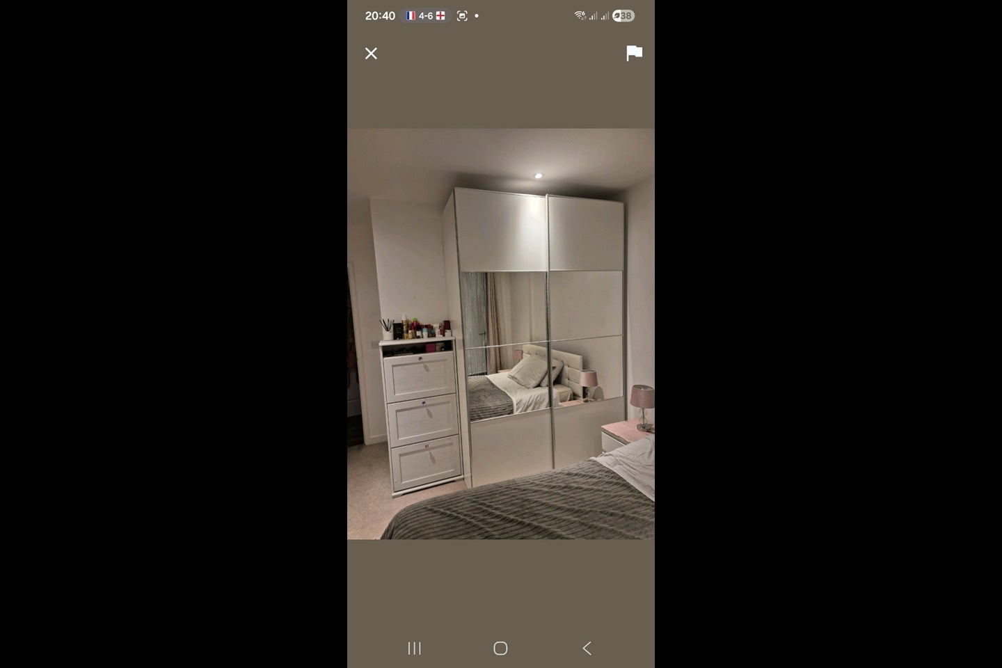 Room Cowley Road in Greater London